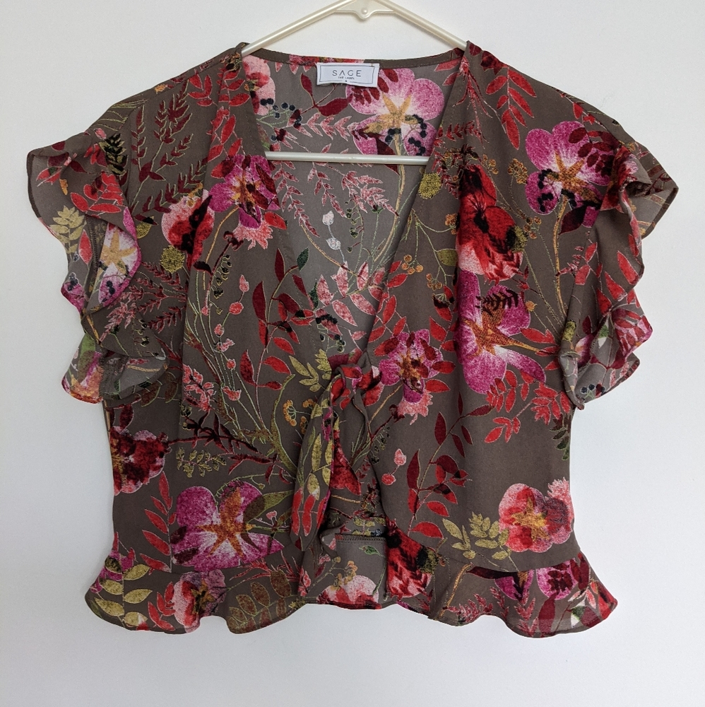 Floral light cardigan style blouse